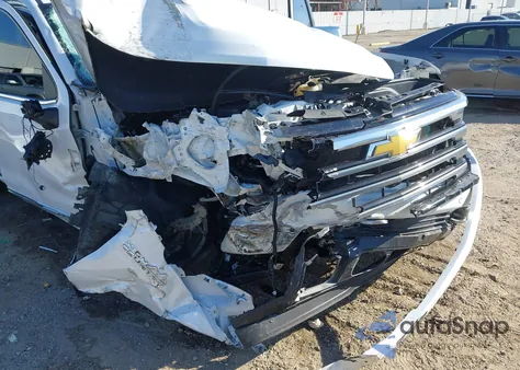 2025 Chevrolet Silverado 1500 4Wd Short Bed High Country z USA, uszkodzony, nr VIN 1GCUKJEL7SZ110059